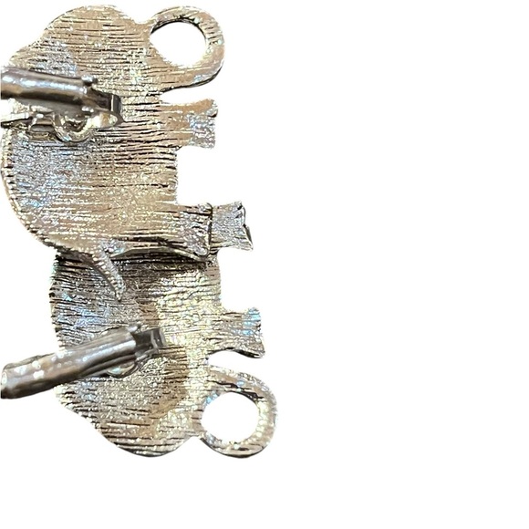 Elephant Earrings - Picture 7 of 8